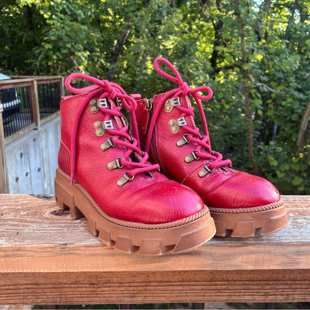 Kelsi Dagger Red Lace-Up Chunky Lug Ankle Boots